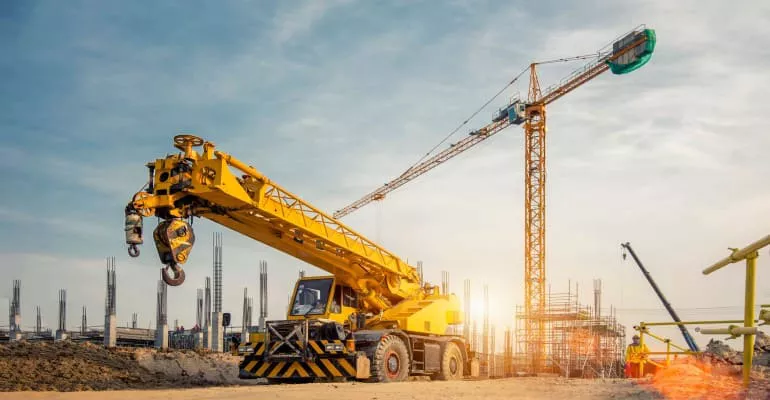 Kiralık Vinçler – Güvenli ve Ekonomik Ağır Yük Çözümleri